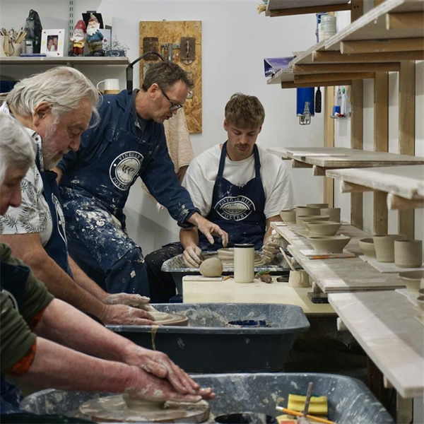 Hampshire pottery classes